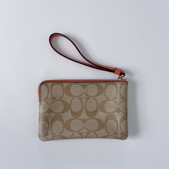 RARE Rainbow Coach wristlet with signature background - Picture 2 of 3